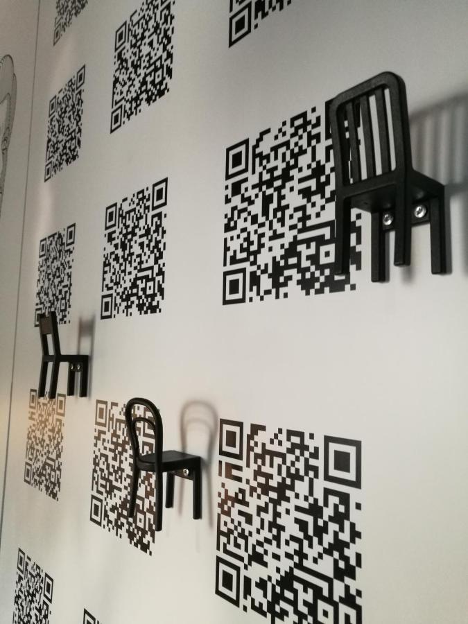 Hart Hostel & Art Gallery ヴロツワフ エクステリア 写真
