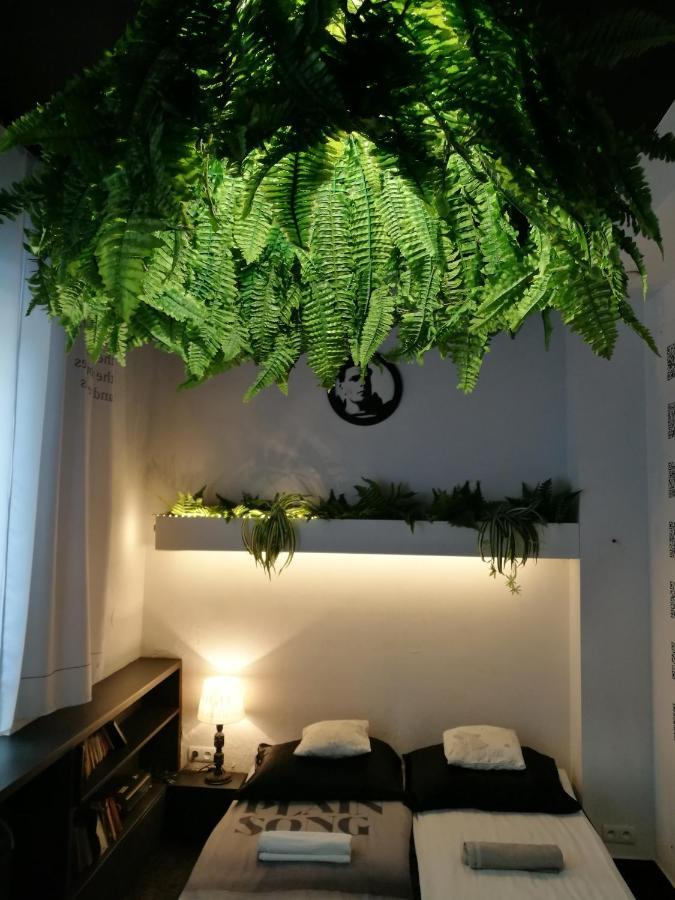 Hart Hostel & Art Gallery ヴロツワフ エクステリア 写真
